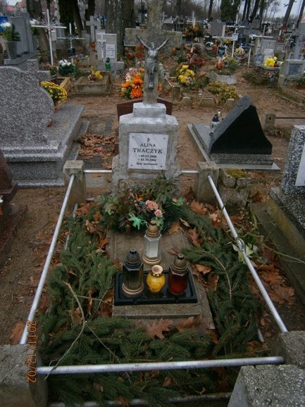Alina TRACZYK 1949 Ostróda - Grobonet - Wyszukiwarka osób pochowanych