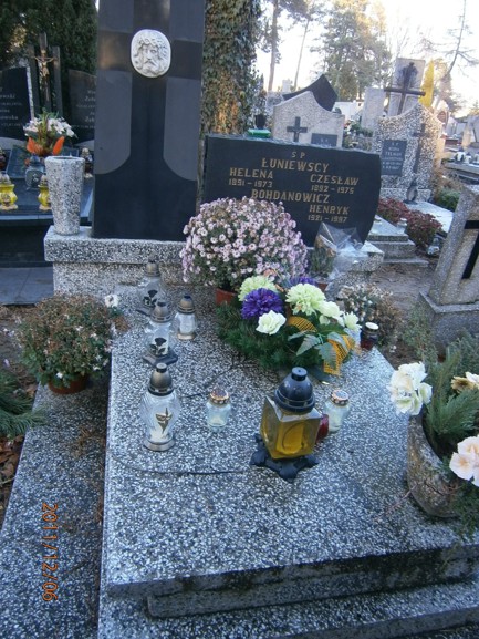 Lucyna BOHDANOWICZ 1920 Ostróda - Grobonet - Wyszukiwarka osób pochowanych