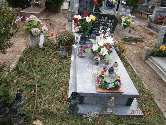 Tadeusz MACKIEWICZ 1910 Ostróda - Grobonet - Wyszukiwarka osób pochowanych