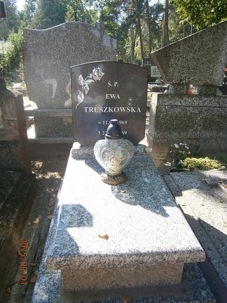 Ewa TRUSZKOWSKA 1969 Ostróda - Grobonet - Wyszukiwarka osób pochowanych