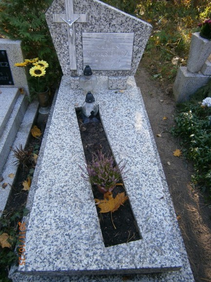 Marian TOMASIEWICZ 1911 Ostróda - Grobonet - Wyszukiwarka osób pochowanych